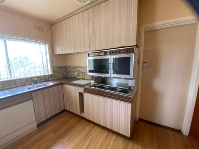 11 Kirriemuir Street, Hamlyn Heights