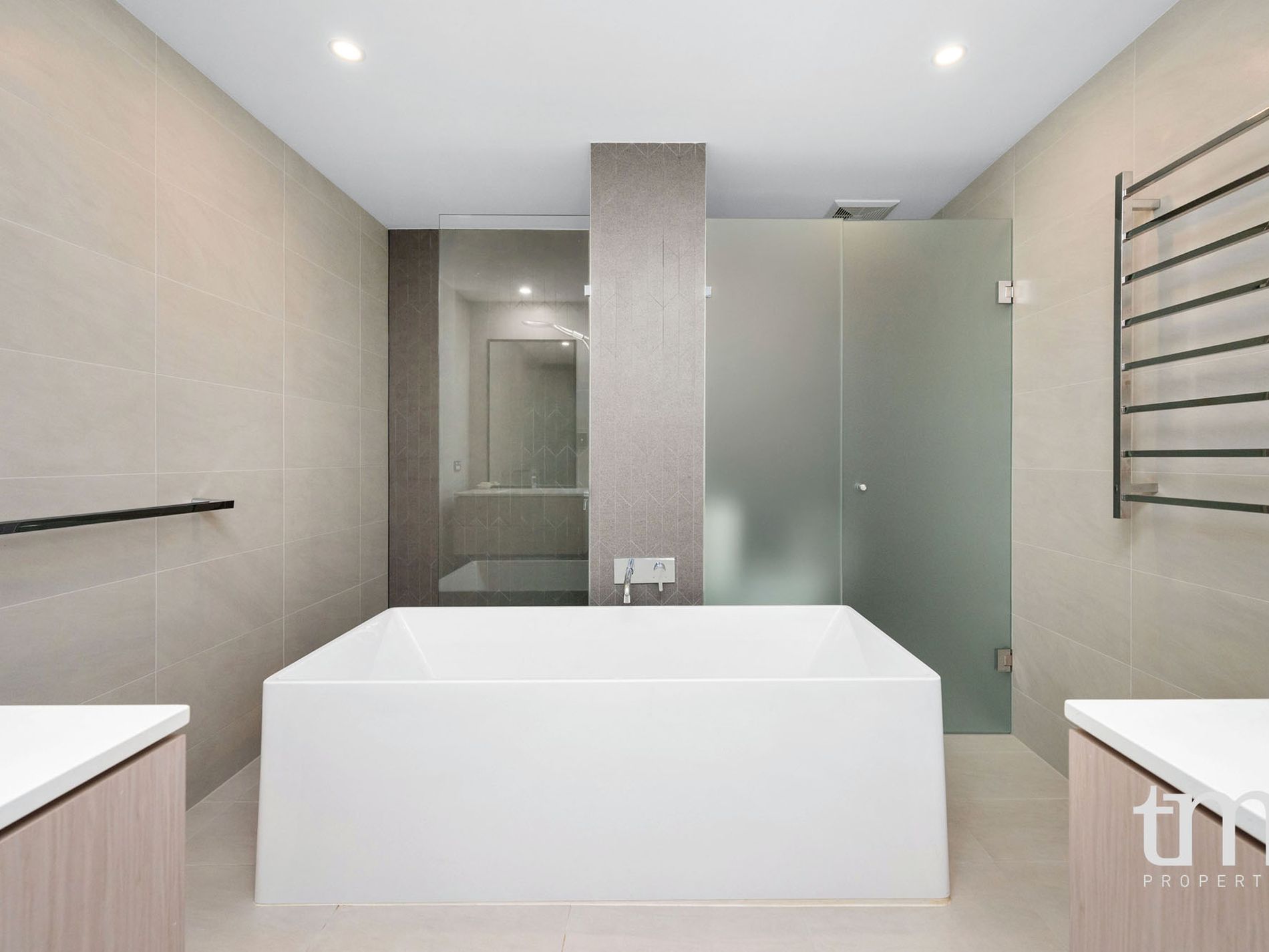 35 / 2 Milyarm Rise, Swanbourne