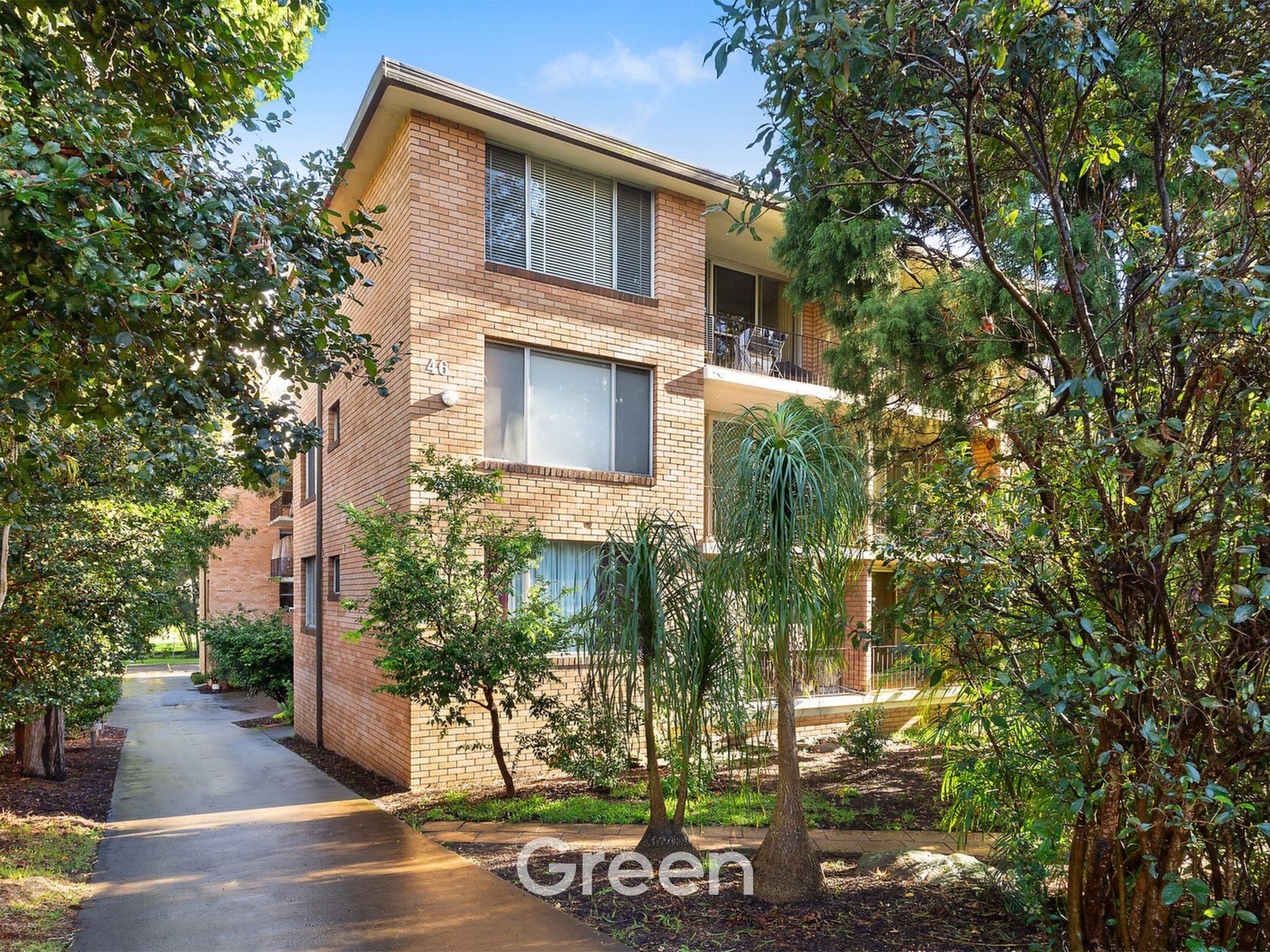 2 / 46-48 Meadow Crescent, Meadowbank