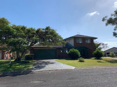 14 Jarrah Crescent, Ocean Shores