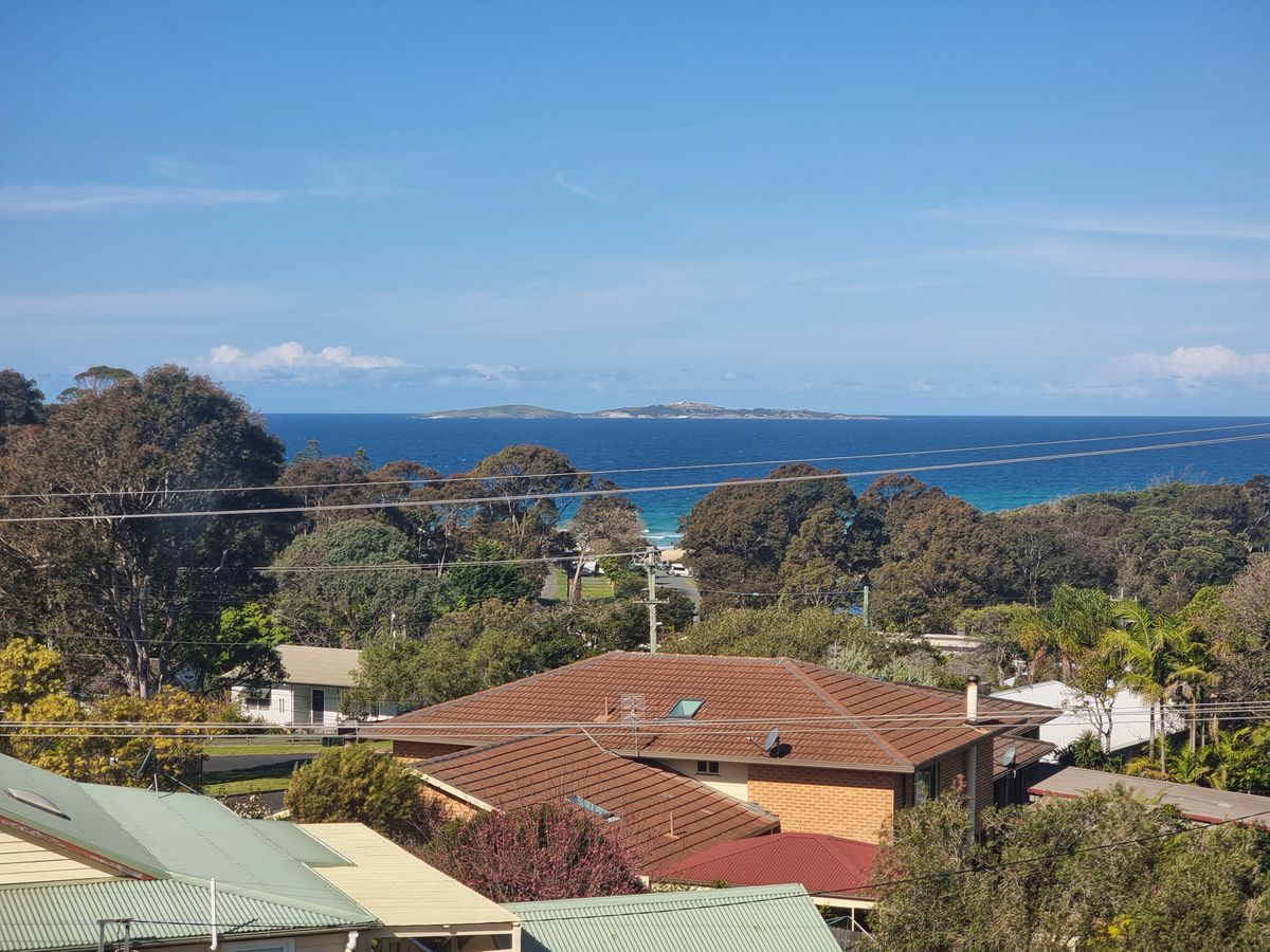 Unit 1  / 10-12 Marine Drive, Narooma