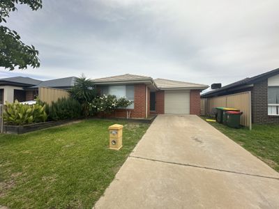 11B Fairview Street, Dubbo
