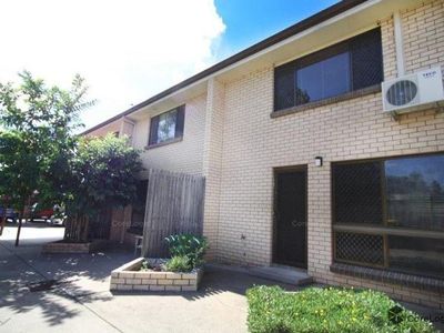 5 / 7 Blackwood Road, Logan Central