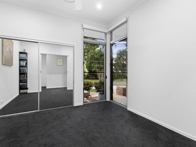 43 Margaret Crescent, Wakerley