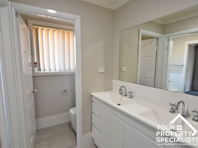 3 Salter Circuit, Harrington Park