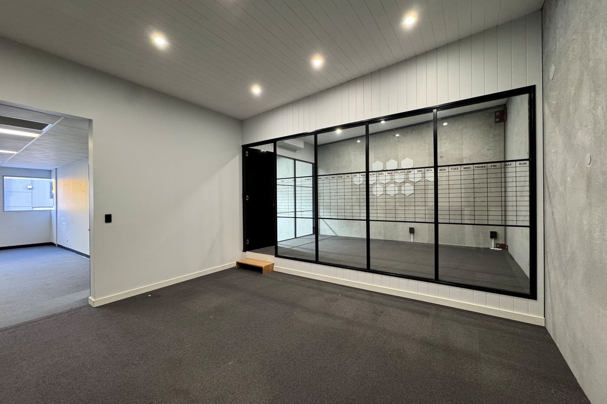 Unit 11 / 8-18 Wurrook Circuit, Caringbah