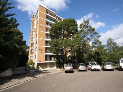1F / 16 Bligh Place, Randwick