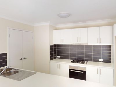 24 Caulfield Drive, Ascot