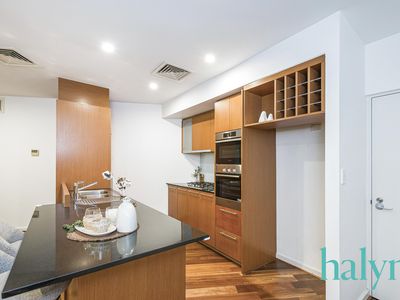 10 / 132 Terrace Road, Perth