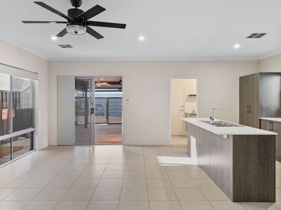69 Thornbill Crescent, Coodanup