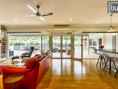 136 Sargeant Road, Table Top