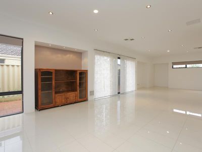 10 Harlequin Pass, Southern River