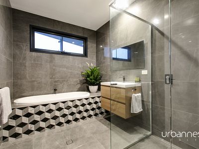 61 Wilga Drive, Bunya