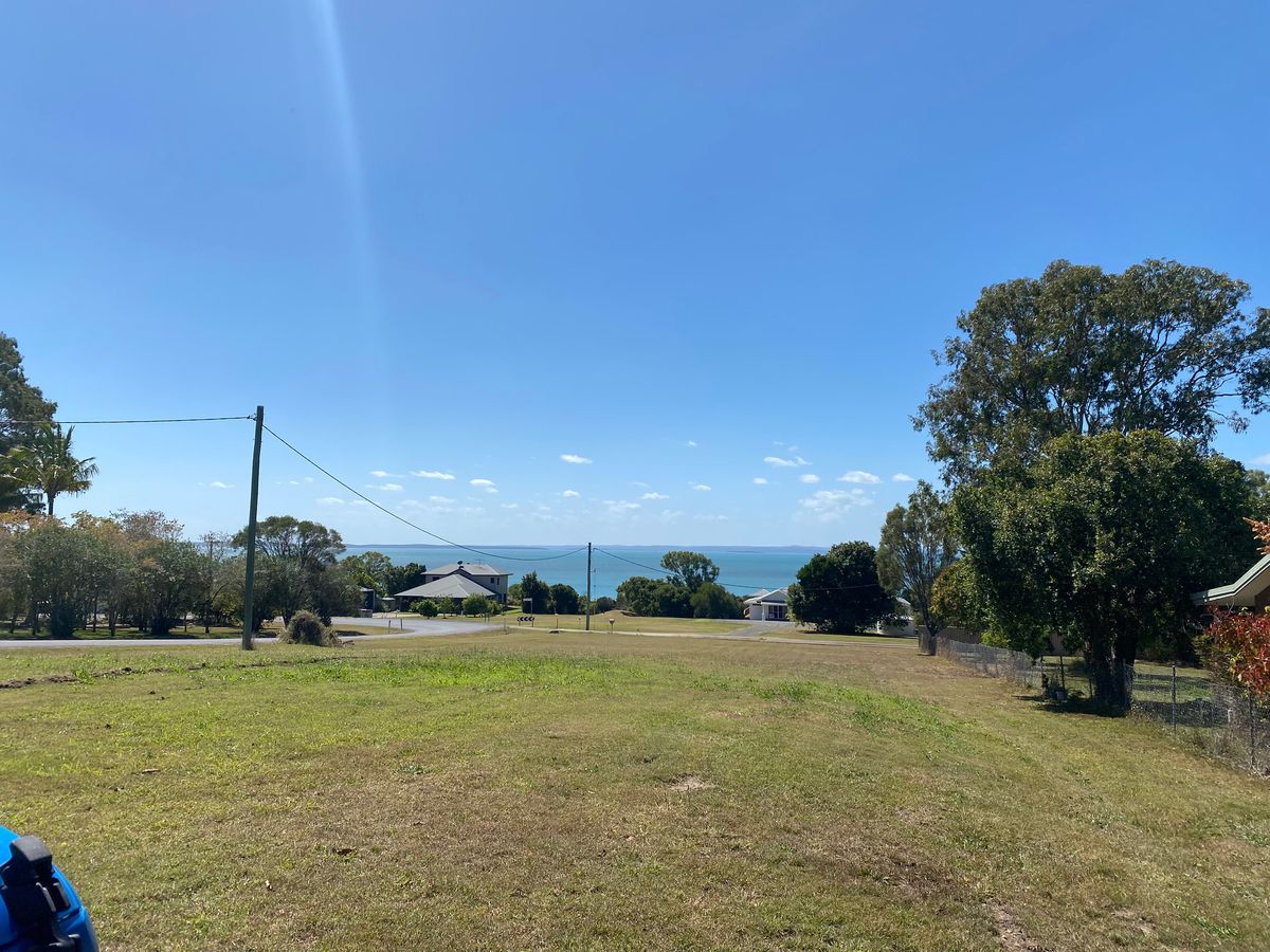 4 Zena Close, River Heads