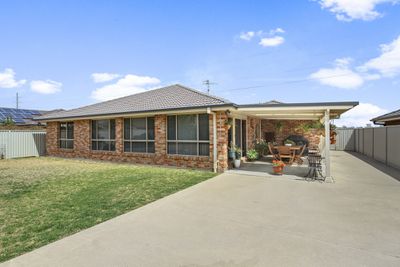 56 Marathon Street, Tamworth