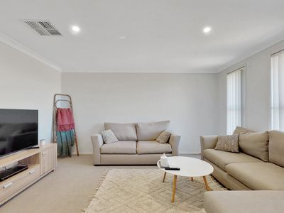 20 Hindmarsh Esplanade, Dubbo