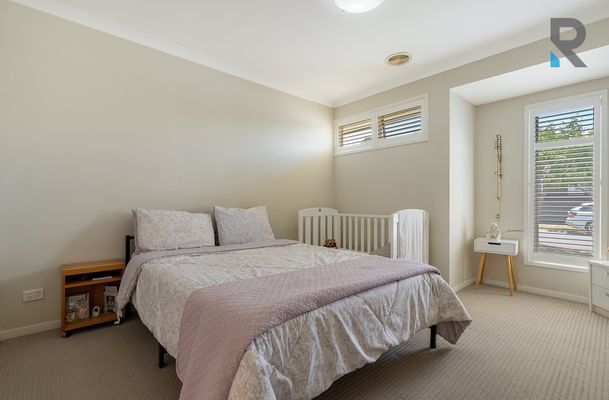 12 Birdswood Crescent, Craigieburn