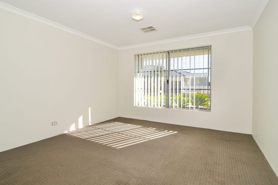 8 Larkfield Ridge, Baldivis