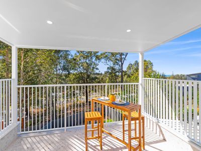 6B Seaview Way, Long Beach