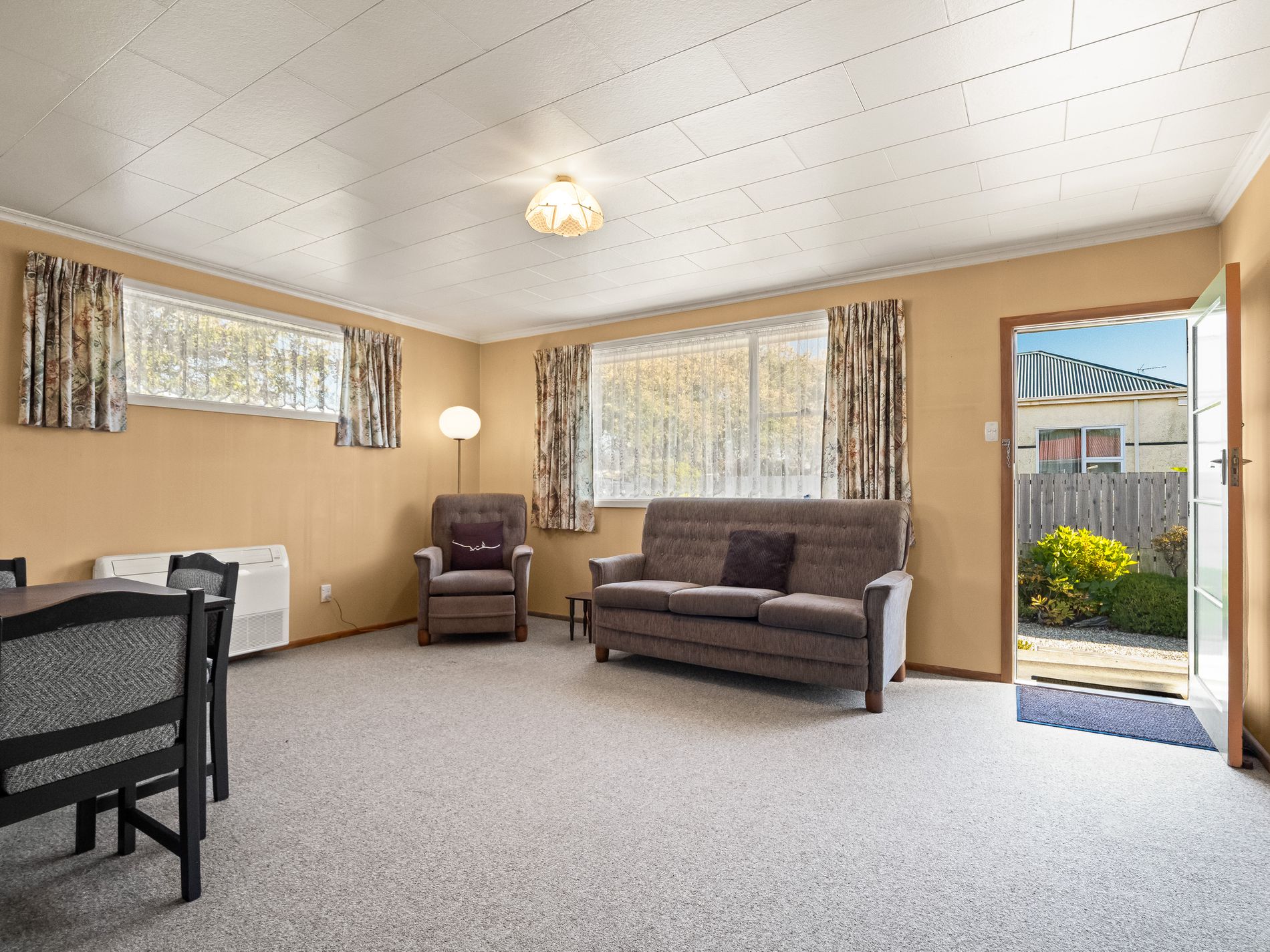 A / 15 Queen Street, Mosgiel