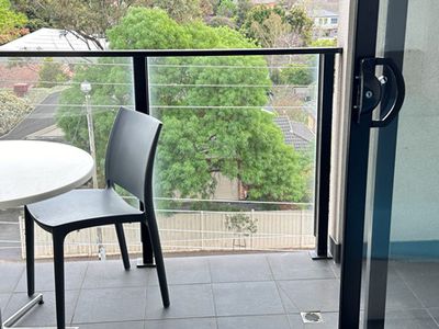 445 / 484 Elgar Road, Box Hill