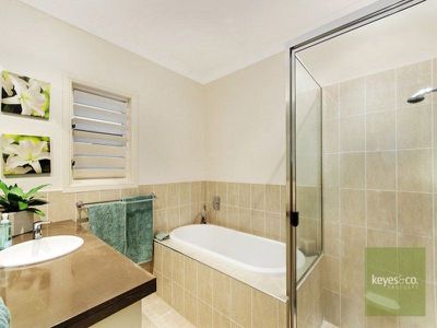 11 Rivergreen Circuit, Douglas