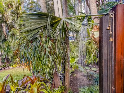 16 Gloria Street, South Golden Beach
