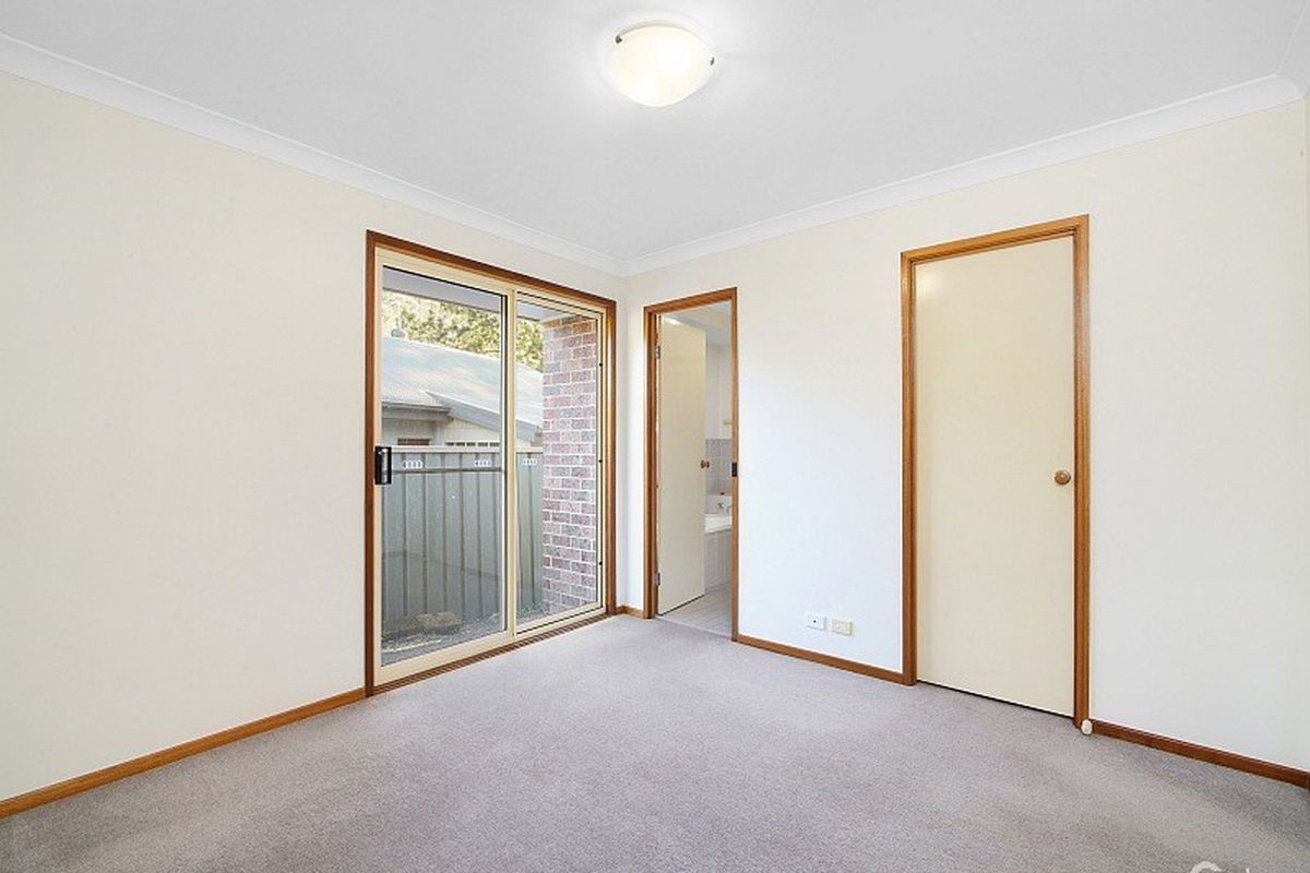 14 Ferntree Close, Wyoming
