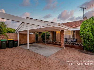 1 / 5 Collier Avenue, Balcatta