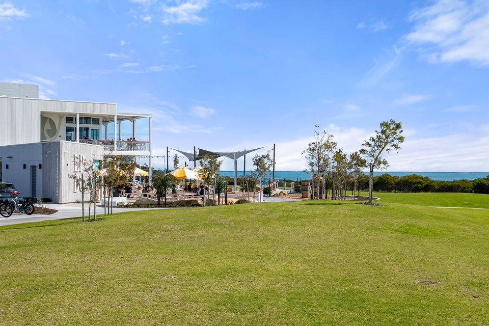 10 Gunwale Avenue, Port Kennedy