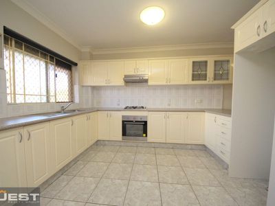 9 / 8-12 Bungalow Crescent, Bankstown