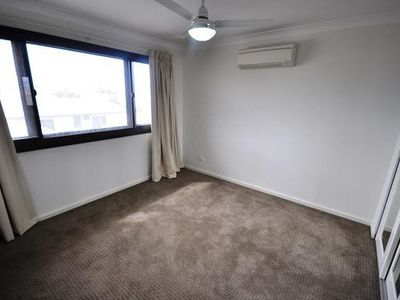 26 Minderoo Avenue, South Hedland