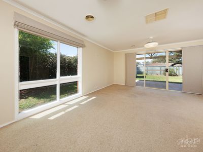 4 FERN AVENUE, Wodonga