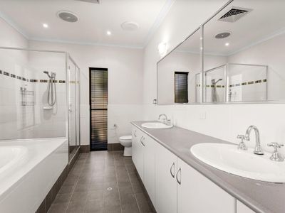 27 Hurlingham Road, South Perth