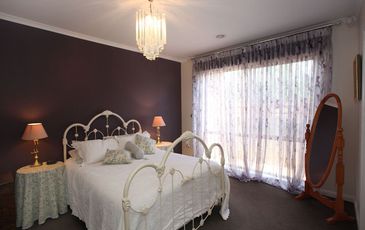 59 Fieldstone Blvd, Beaconsfield