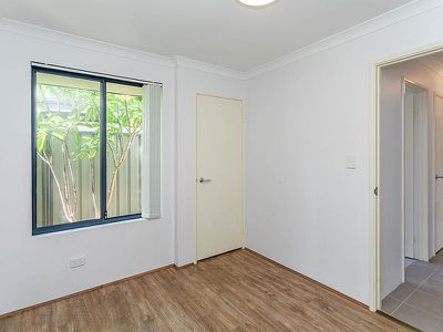 10 Saintly Turn, Byford