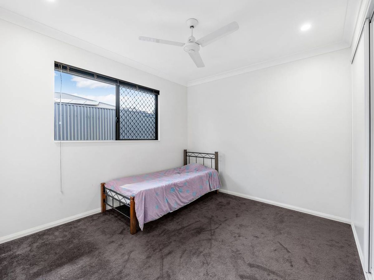30 Lavender Crescent, Atherton