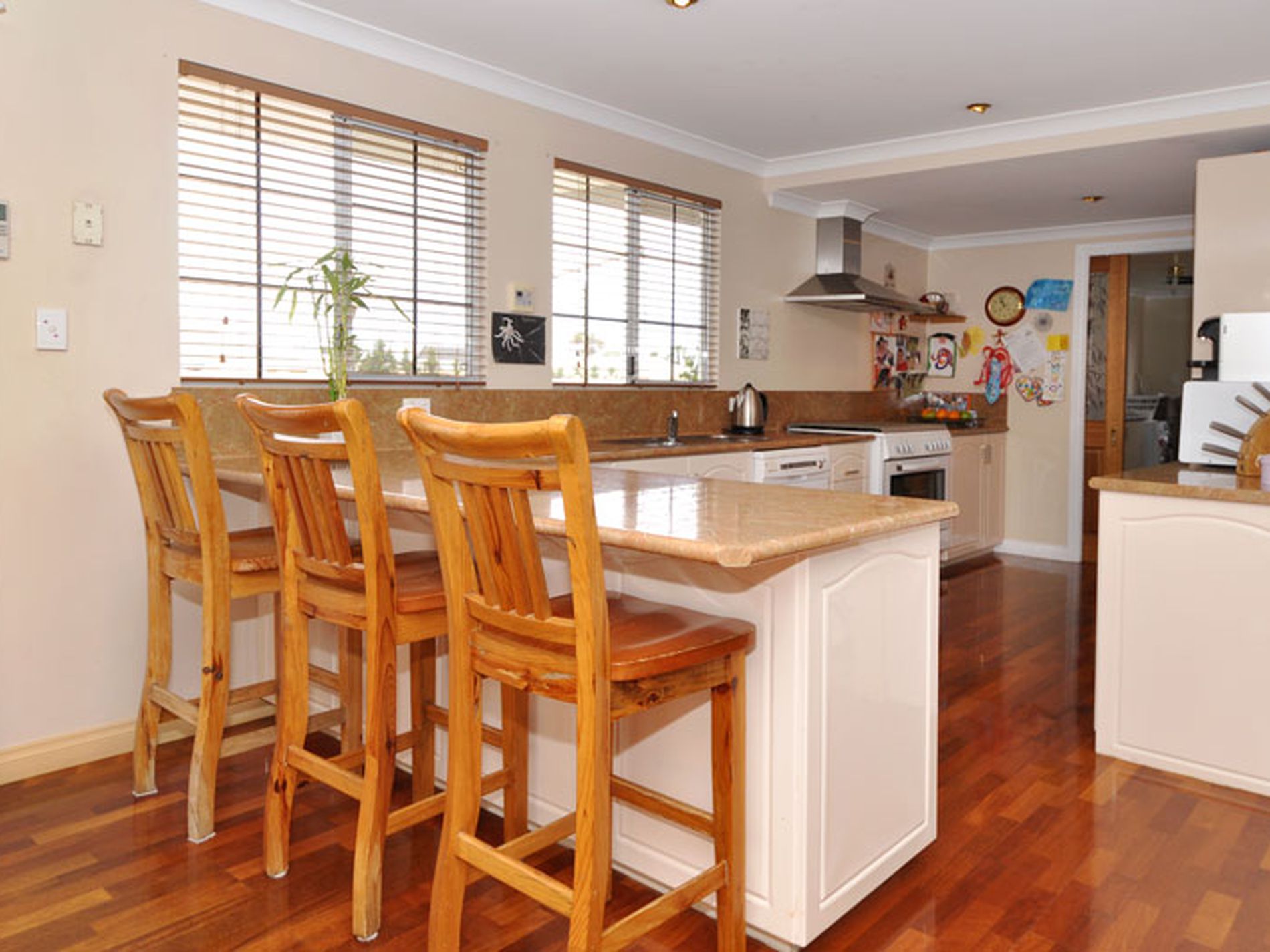 26 Great Eastern Highway, Somerville