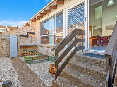 2 / 84-86 Kurrajong Street, Windang