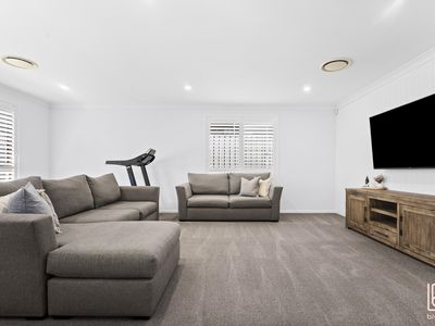 8 Ellalong Way, Woongarrah