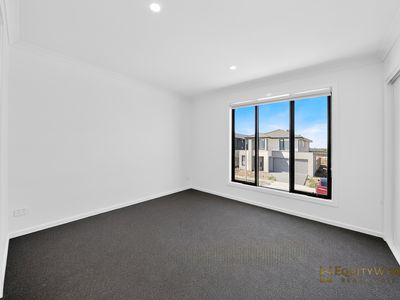 14 Attraction Way, Mambourin