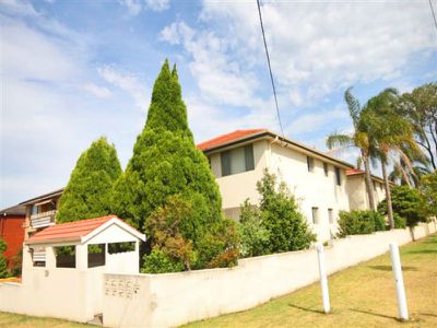 2 / 110 Leylands Parade, Belmore