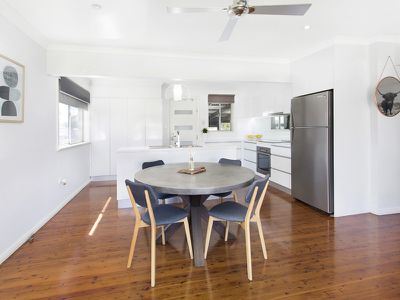 1 Malin Road, Oak Flats