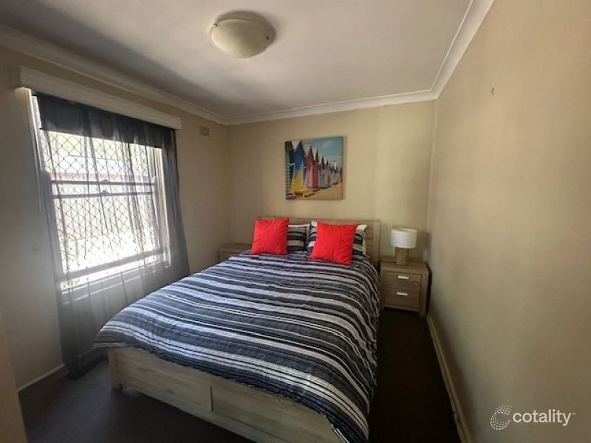 6 / 4 Mosbri Crescent, The Hill