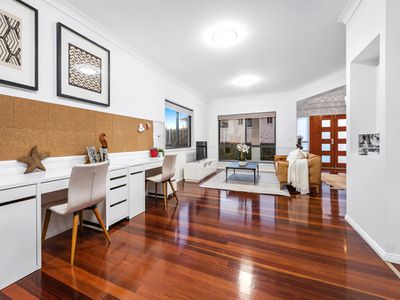 31 Baychester Place, Wakerley