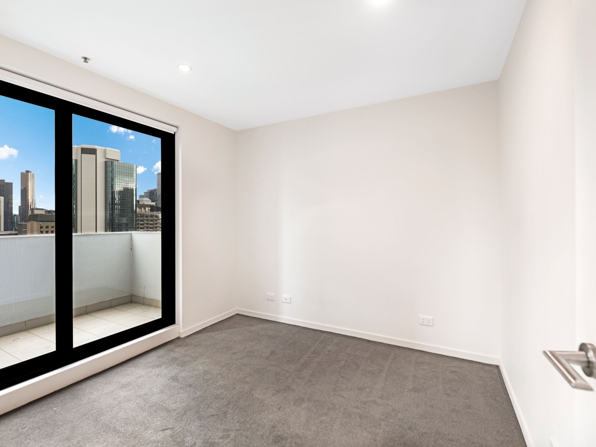 2408 / 5 Sutherland Street, Melbourne