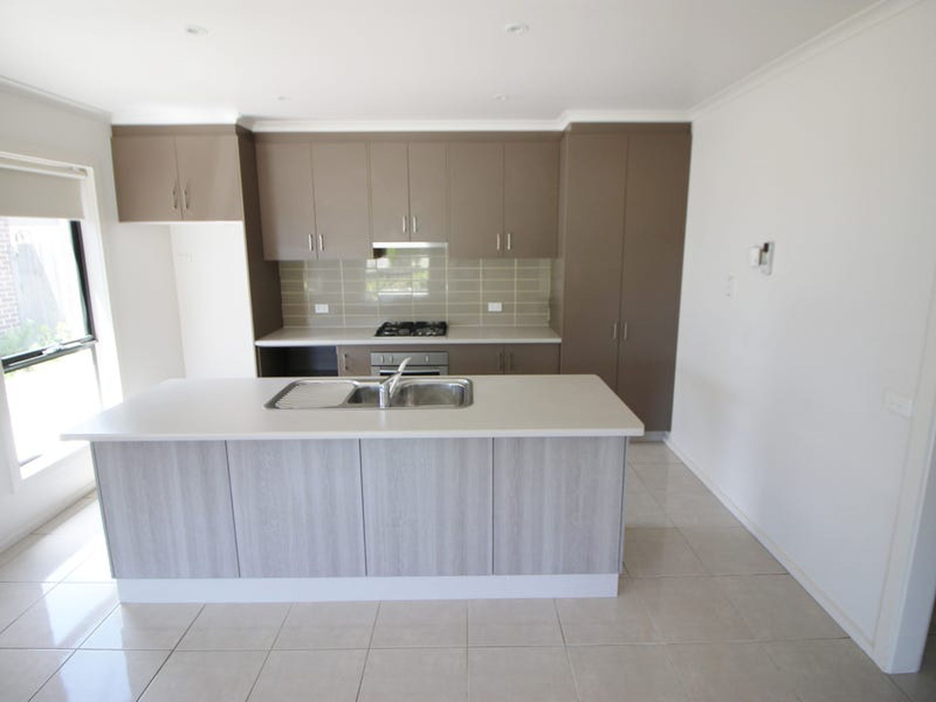 2 / 36 Benita Place, Leopold