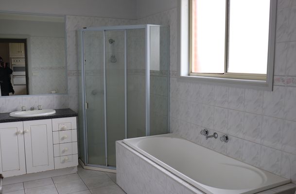 11 / 24 Barrymore Road, Greenvale