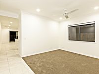 105 Beck Street, Park Ridge