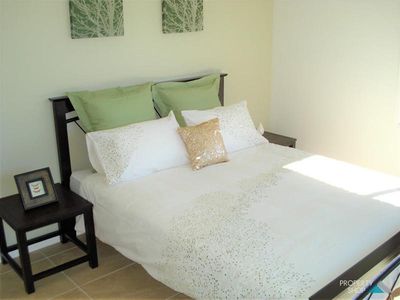 4 Charnley Ave, Bentley Park